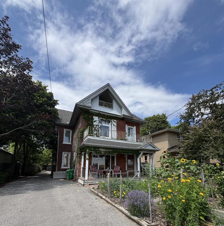 199 Crescent